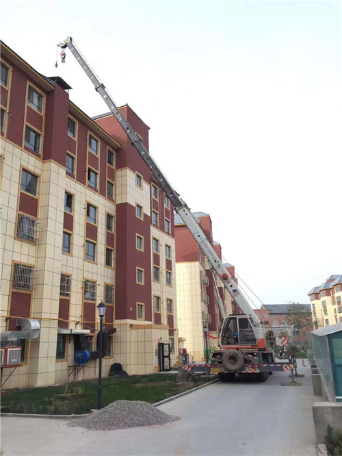 凉州区跨街广告牌的高空安装注意事项